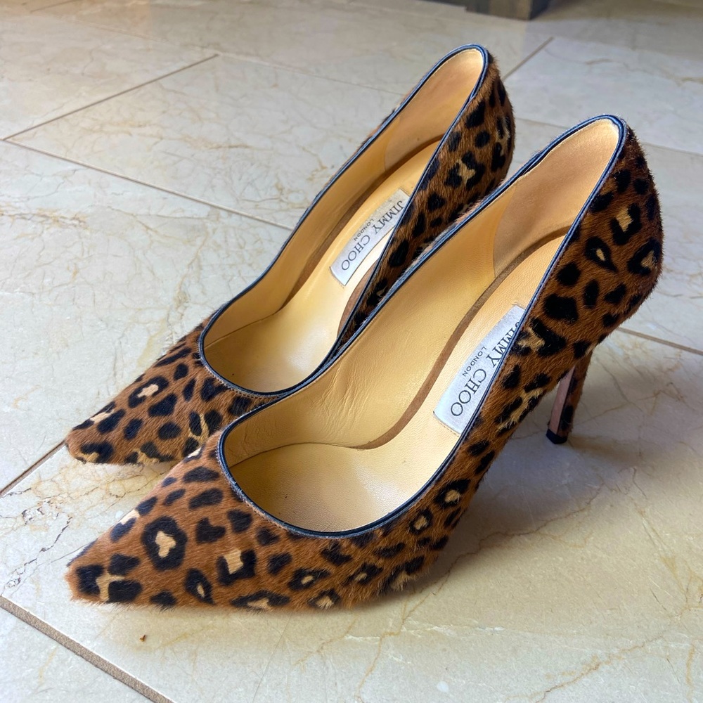Like New Jimmy Choo Leopard Pointy Toe Heels
